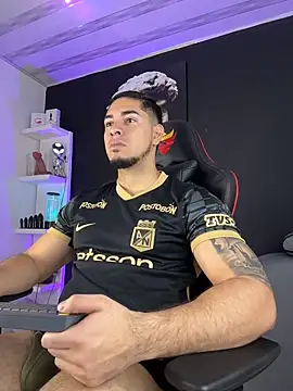 Dimitri Colleman online show from November 23, 2025, 6:52 pm