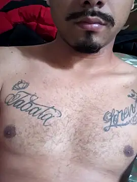 garoto1997 online show from November 14, 2025, 2:16 pm