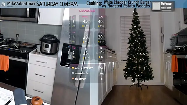 Snapshot of MilaValentina chatting on December 29, 2024, 3:44 am MilaValentina online show from December 29, 2024, 3:44 am