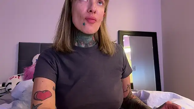 airgeadx online show from November 22, 2025, 10:31 pm