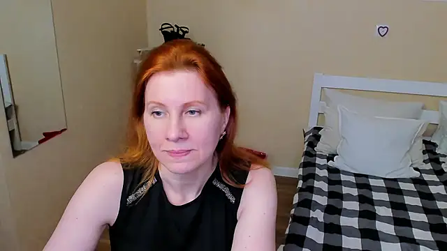 FoxySophia online show from October 30, 2025, 1:29 am