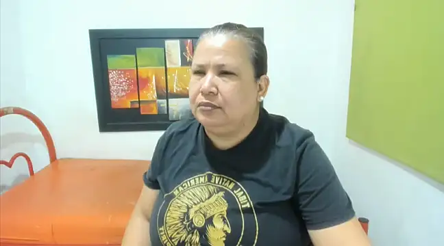 Snapshot of beckyummys chatting on January 16, 2025, 11:48 am beckyummys online show from January 16, 2025, 11:48 am