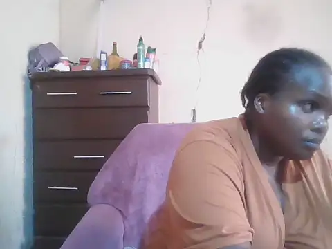 Snapshot of sexybigboobz chatting on March 16, 2026, 12:42 pm sexybigboobz online show from March 16, 2026, 12:42 pm