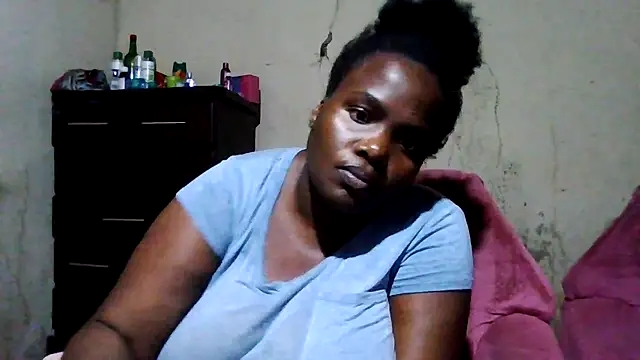 sexybigboobz online show from June 30, 2026, 4:08 pm