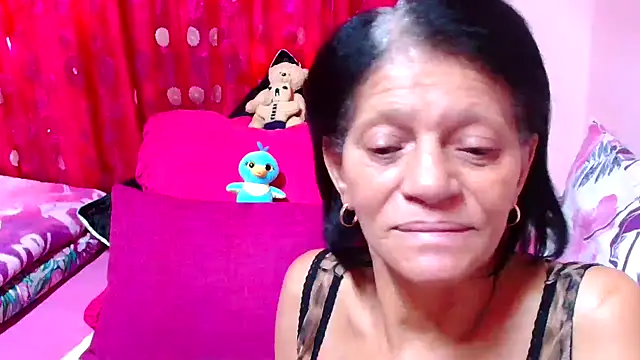 SLUTTYROXY online show from October 7, 2025, 7:38 am