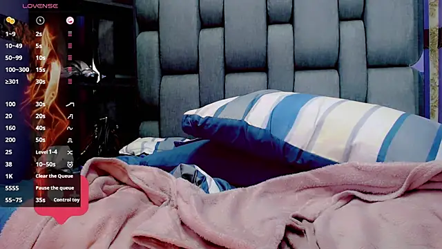 Snapshot of susan_hicks chatting on March 4, 2025, 6:50 pm susan hicks online show from March 4, 2025, 6:50 pm