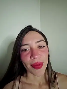 loveuu-bae online show from April 5, 2026, 4:09 am