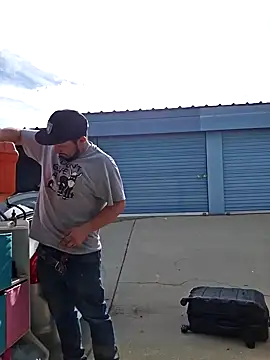 UncutHammer69 online show from January 3, 2025, 8:01 pm