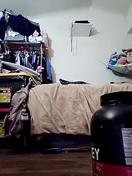 UncutHammer69 online show from February 4, 2025, 10:45 pm