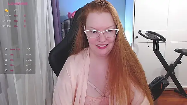 Lady Inari online show from October 23, 2025, 6:06 pm