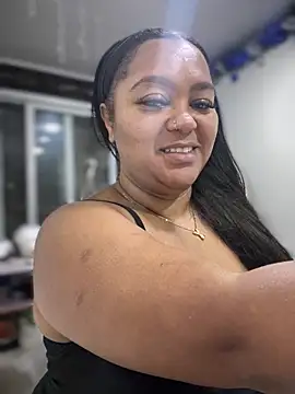 yanza2002 online show from March 5, 2025, 2:36 am