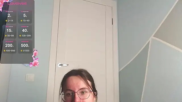 Snapshot of MilaniaCute chatting on February 12, 2026, 3:51 pm MilaniaCute online show from February 12, 2026, 3:51 pm