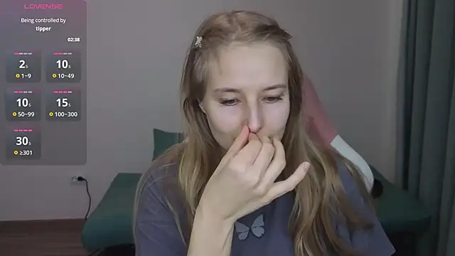 Jessy Ginger online show from March 29, 2026, 9:20 am