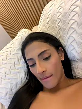 Snapshot of SUSIEPOWELL chatting on September 19, 2025, 8:27 am SUSIEPOWELL online show from September 19, 2025, 8:27 am