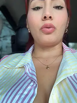 Snapshot of LINDA_PATTY94 chatting on February 13, 2025, 7:31 pm LINDA PATTY94 online show from February 13, 2025, 7:31 pm