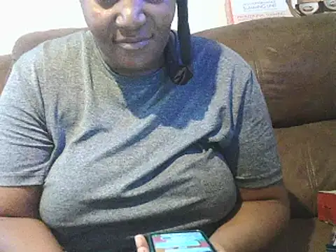 ebonytitts4u online show from March 18, 2025, 4:47 am