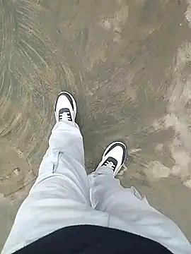 bigh96dik online show from December 21, 2025, 10:55 am