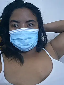 Artinah22 online show from February 11, 2026, 11:43 pm