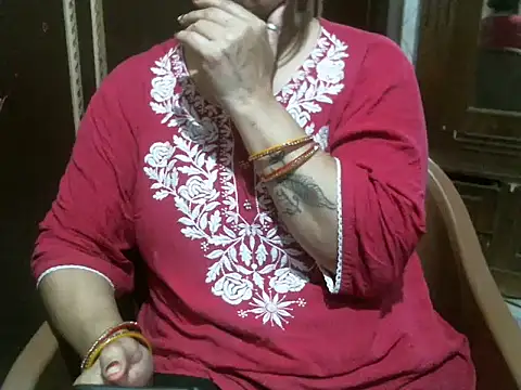 UrsMansi online show from April 17, 2026, 5:54 am