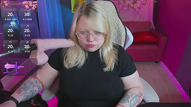 Snapshot of Yoki_Shizuko chatting on April 11, 2026, 6:07 am Yoki Shizuko online show from April 11, 2026, 6:07 am