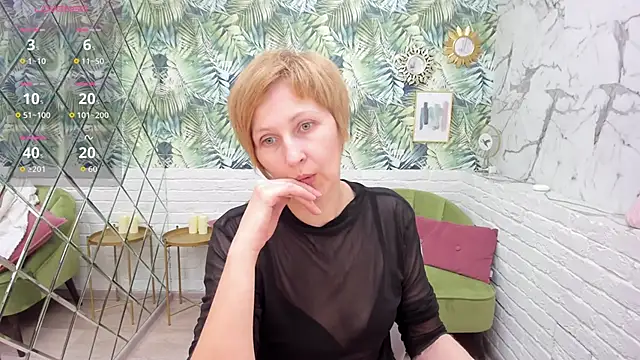 Paris Cherry online show from March 28, 2026, 5:56 pm