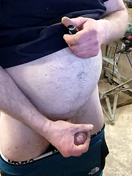 Snapshot of IronedTitan chatting on March 20, 2025, 12:40 am IronedTitan online show from March 20, 2025, 12:40 am