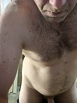 Snapshot of IronedTitan chatting on September 23, 2025, 3:59 pm IronedTitan online show from September 23, 2025, 3:59 pm