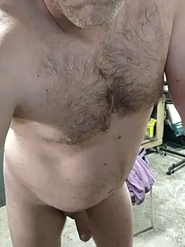 Snapshot of IronedTitan chatting on October 20, 2025, 12:11 am IronedTitan online show from October 20, 2025, 12:11 am