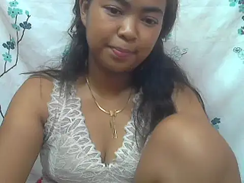 milkboobsgirl online show from March 13, 2025, 1:07 pm