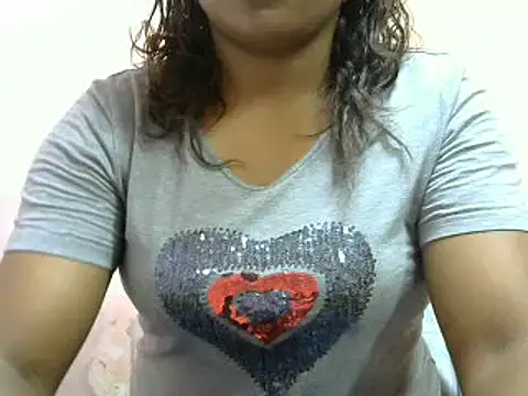 Snapshot of cutybigass chatting on February 14, 2025, 11:21 am cutybigass online show from February 14, 2025, 11:21 am