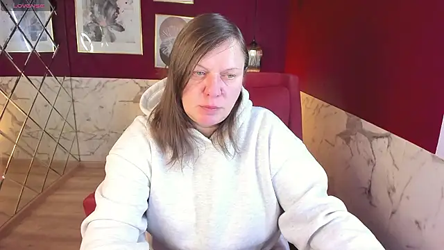 KellyPerfection online show from February 2, 2026, 7:40 am