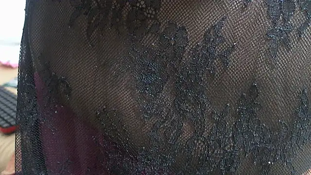 brownsugahxx online show from November 23, 2025, 7:19 am