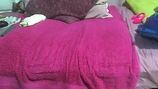 brownsugahxx online show from December 2, 2025, 5:19 pm