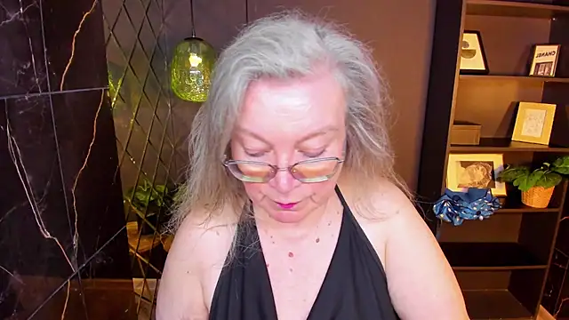 NataliMellow online show from May 30, 2026, 1:08 pm