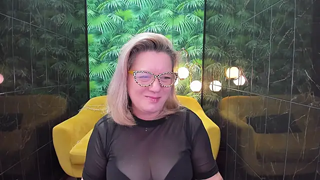 LeaPure online show from January 2, 2025, 5:14 am