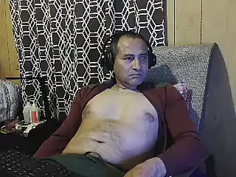 dantehot2020 online show from February 3, 2025, 1:09 am