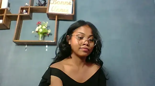 Snapshot of naya86 chatting on January 16, 2025, 11:26 am naya86 online show from January 16, 2025, 11:26 am