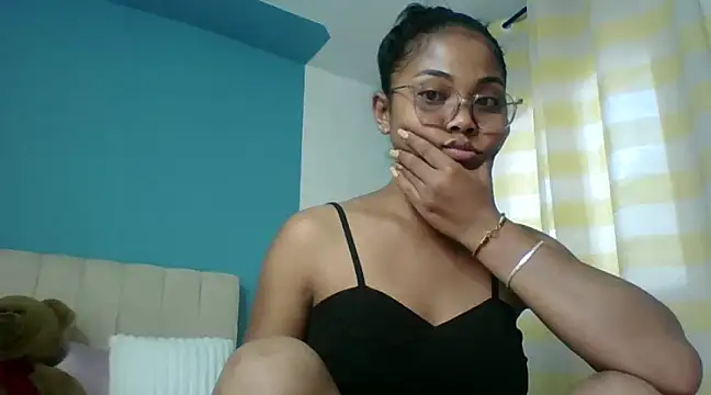 Snapshot of naya86 chatting on March 18, 2025, 11:30 am naya86 online show from March 18, 2025, 11:30 am
