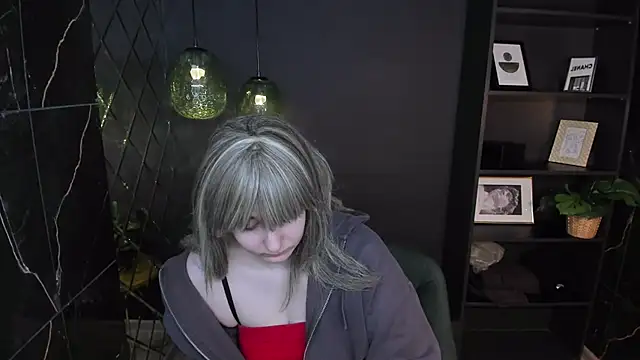 AlanaDreamy online show from February 6, 2026, 6:40 am