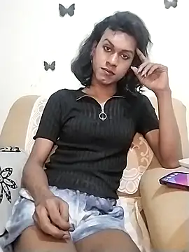 Nisha555 online show from October 5, 2025, 5:44 pm