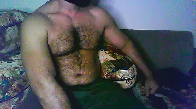 Snapshot of Vbestshow chatting on March 17, 2025, 9:45 pm Vbestshow online show from March 17, 2025, 9:45 pm