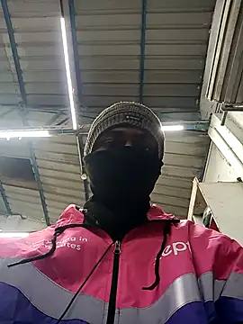 Bengali BULL1 online show from February 4, 2026, 10:58 pm