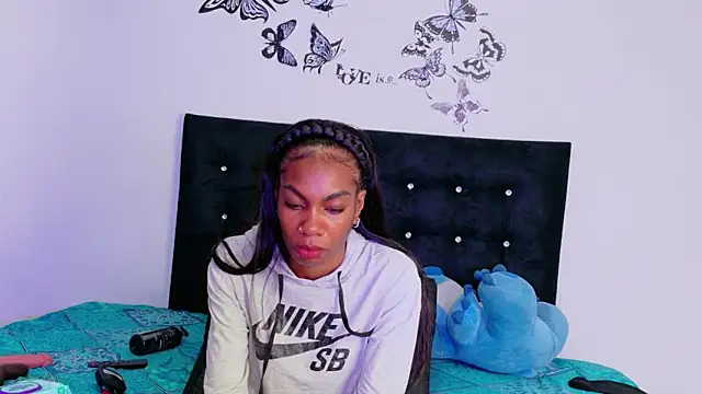 Snapshot of Blackrosse__ chatting on May 13, 2026, 1:19 pm Blackrosse online show from May 13, 2026, 1:19 pm