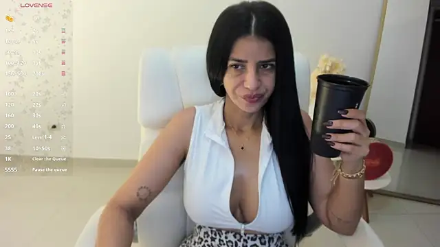 renata t  online show from February 28, 2026, 10:38 am