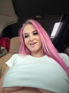 Snapshot of _Rapunzel_ chatting on November 27, 2025, 10:56 pm Rapunzel online show from November 27, 2025, 10:56 pm