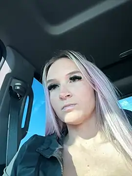 Snapshot of _Rapunzel_ chatting on January 13, 2026, 8:36 pm Rapunzel online show from January 13, 2026, 8:36 pm