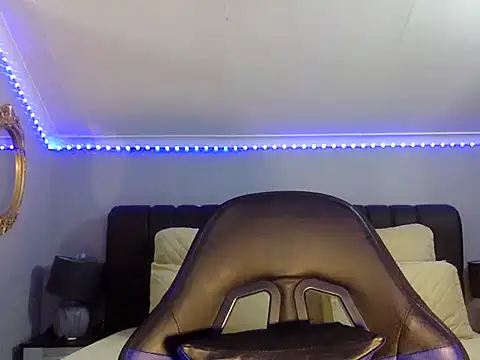 BOOTYBANGER24xx online show from October 14, 2025, 2:56 am