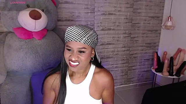 TinnaCobb online show from March 12, 2026, 4:13 pm