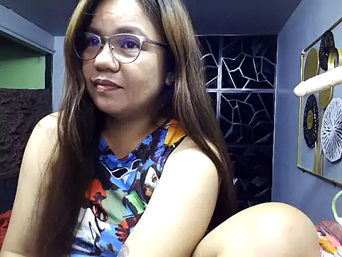 ambersmile online show from March 20, 2025, 3:25 pm