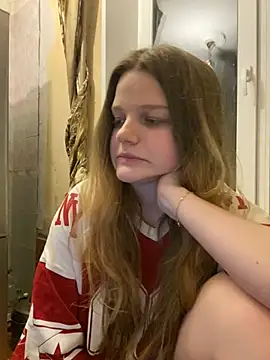 -MimmiLissa- online show from April 5, 2026, 8:06 pm